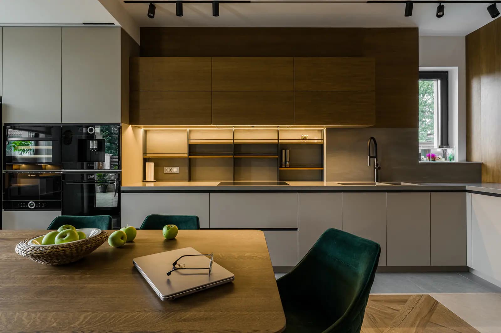 Villa 01 — bucătărie premium