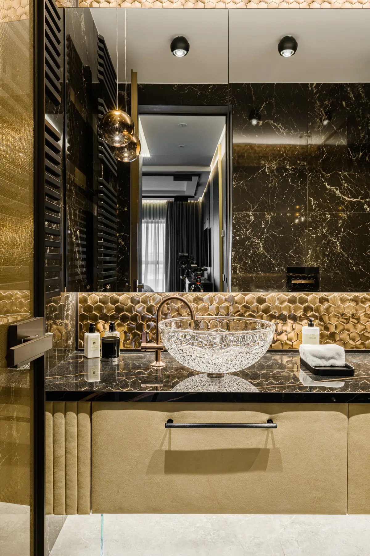 Apartment 15 — Băi — fotografie 3