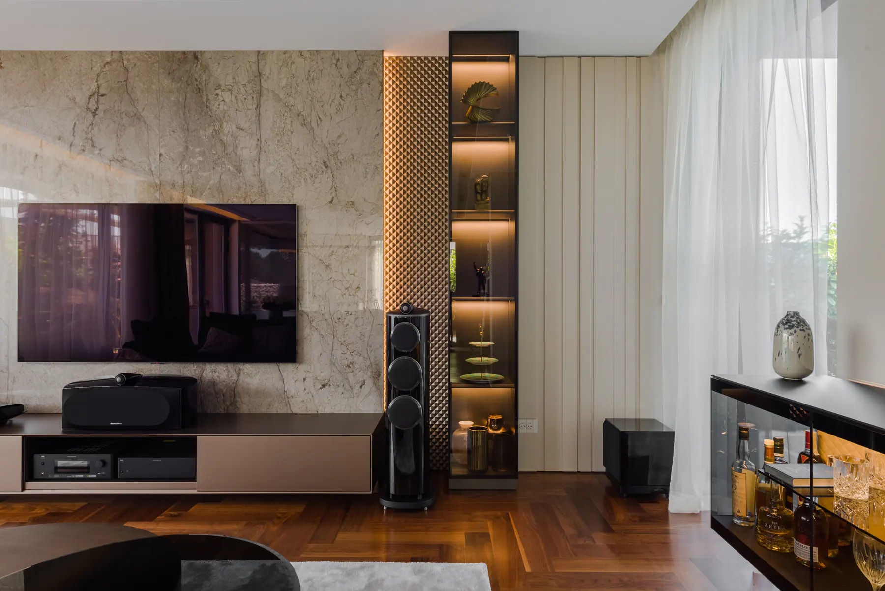 Villa 03 — Living — fotografie 2